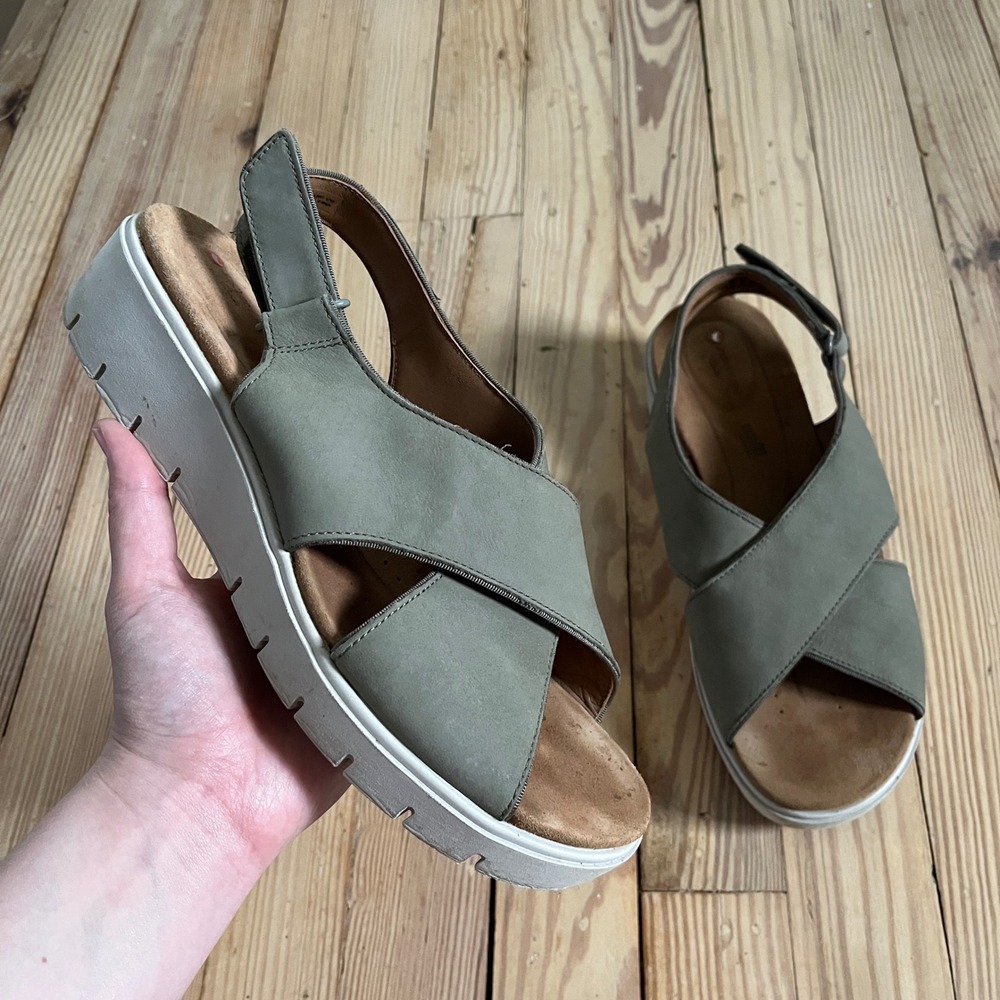 Clarks Un Rio Strap Sandals Women 10 Olive Green Leather Platform Slingback